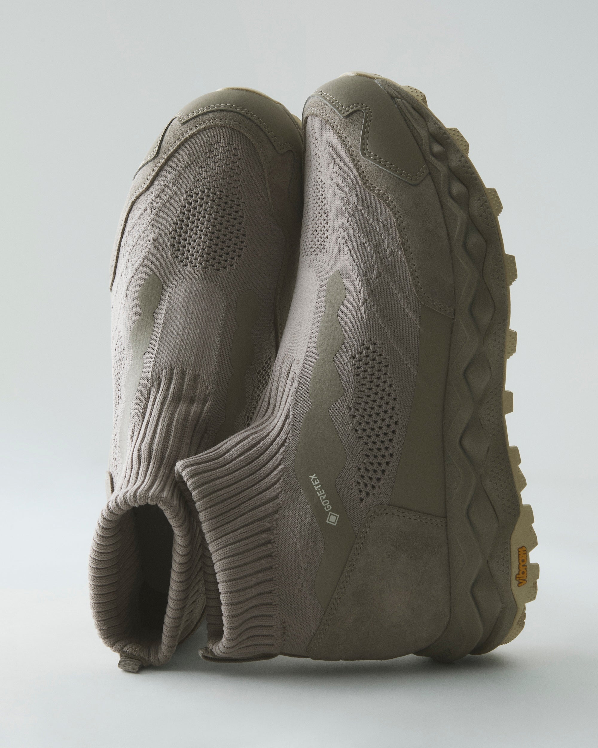 ノン Mizuno × nonnative WAVE MUJIN LS MID GTX nonnative – TIME AFTER TIME