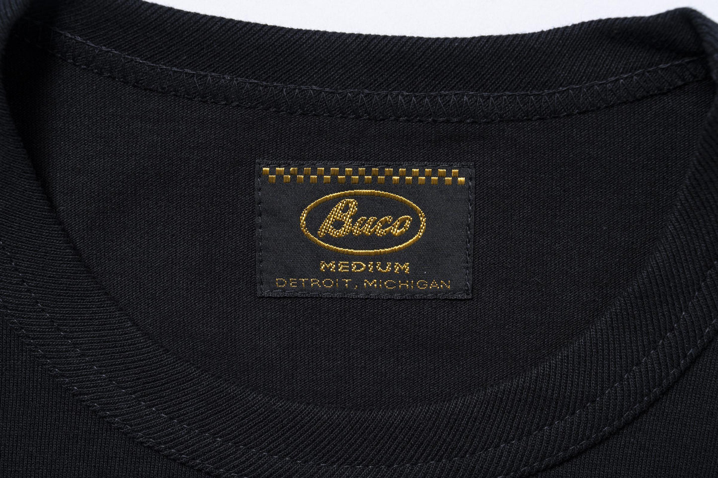 BUCO TEE / BUCO OVAL