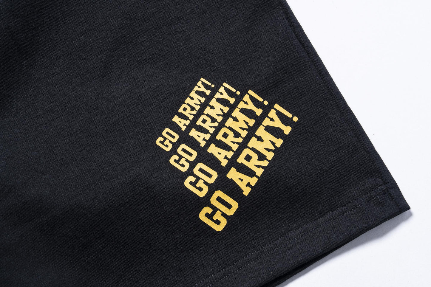 MILITARY SHORTS / GO ARMY!