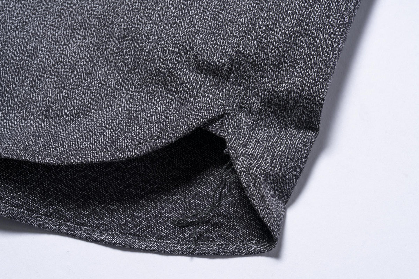 8HU CIGARETTE POCKET MOCK-TWIST CHAMBRAY WORK SHIRT