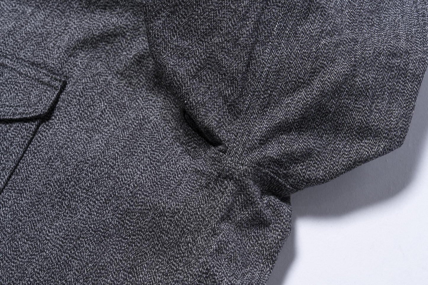 8HU CIGARETTE POCKET MOCK-TWIST CHAMBRAY WORK SHIRT