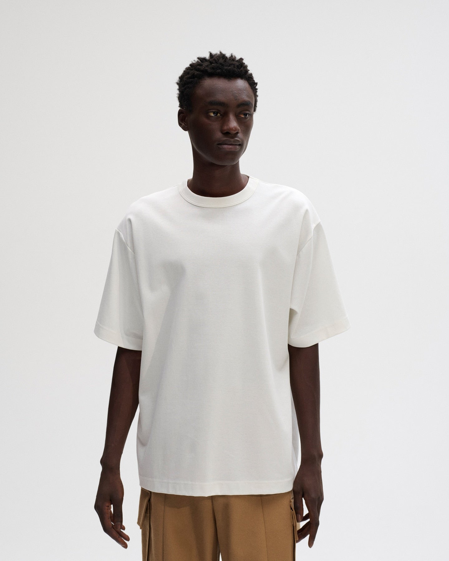WIDE TEE