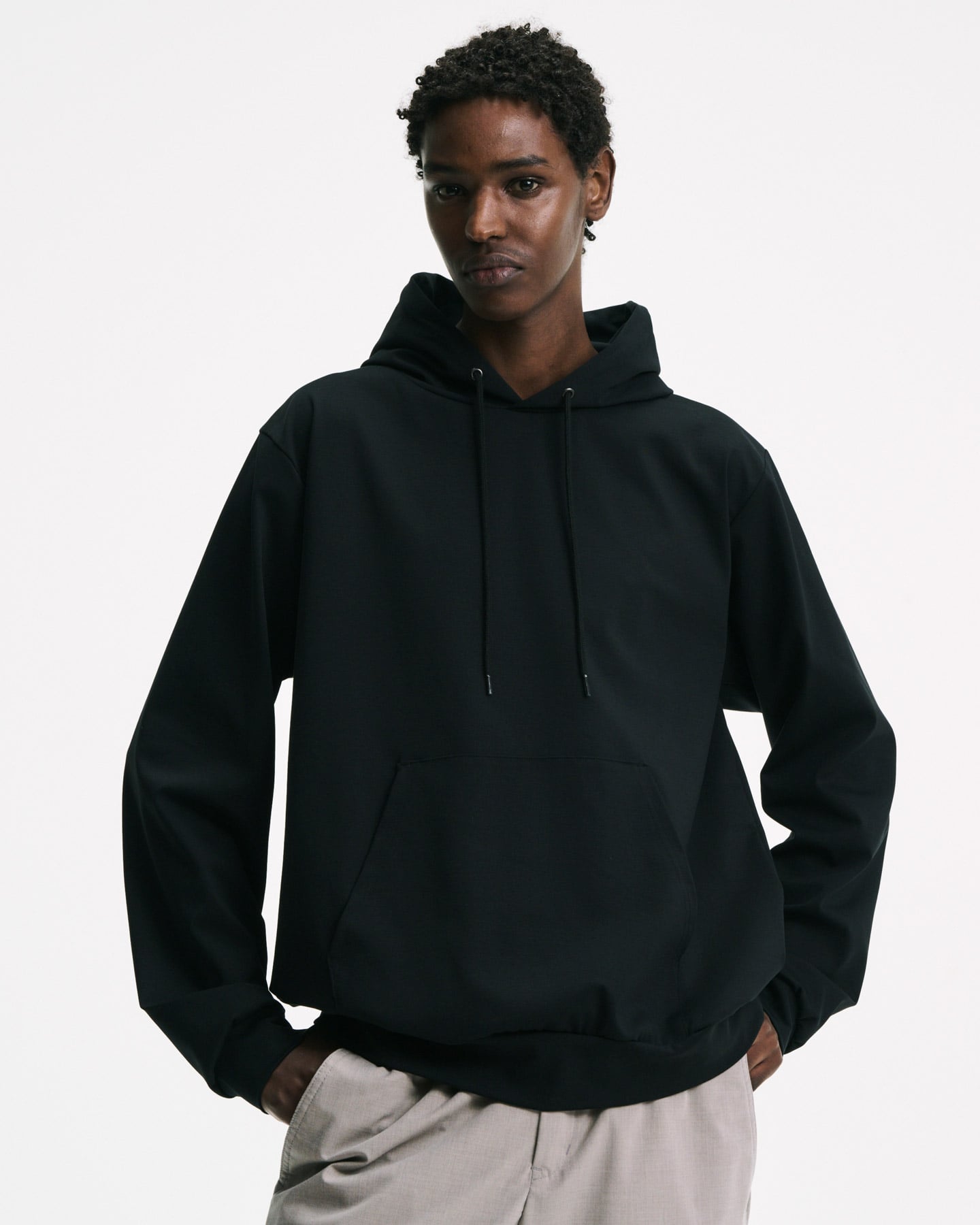 TAUT PONTE HOODIE