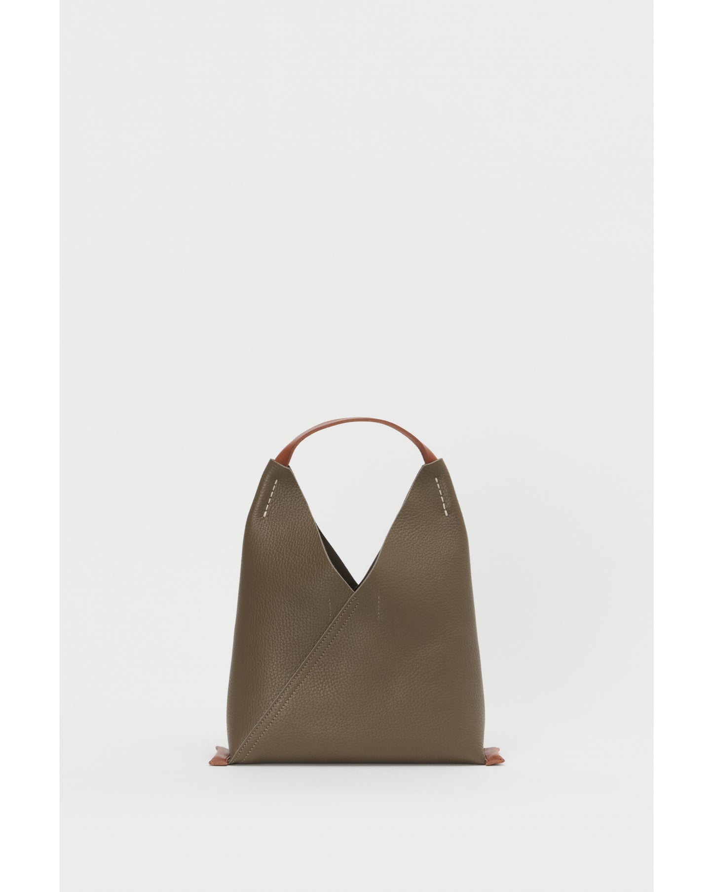 triangle bag taupe