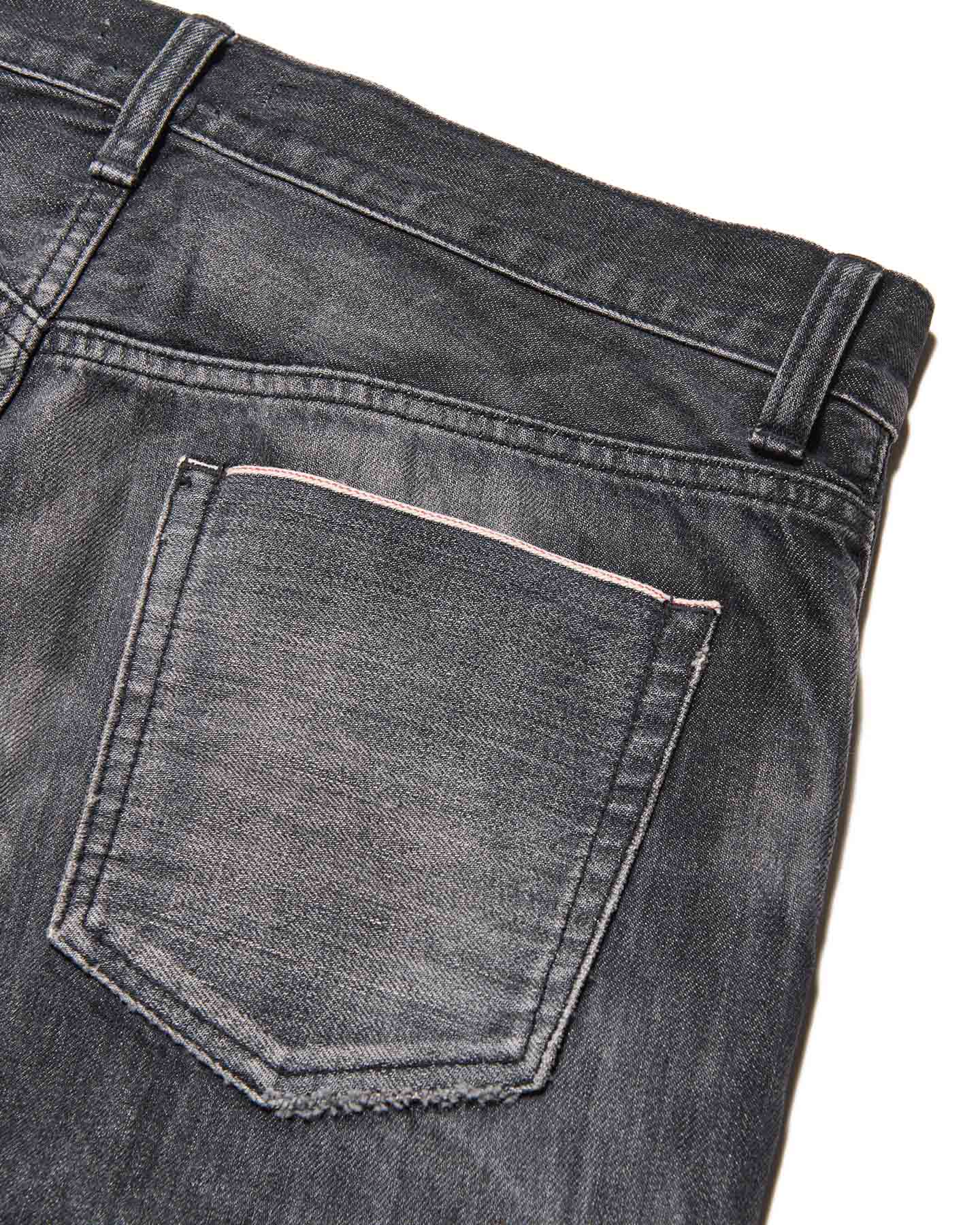 DAMAGED TAPERED-FIT JEANS
