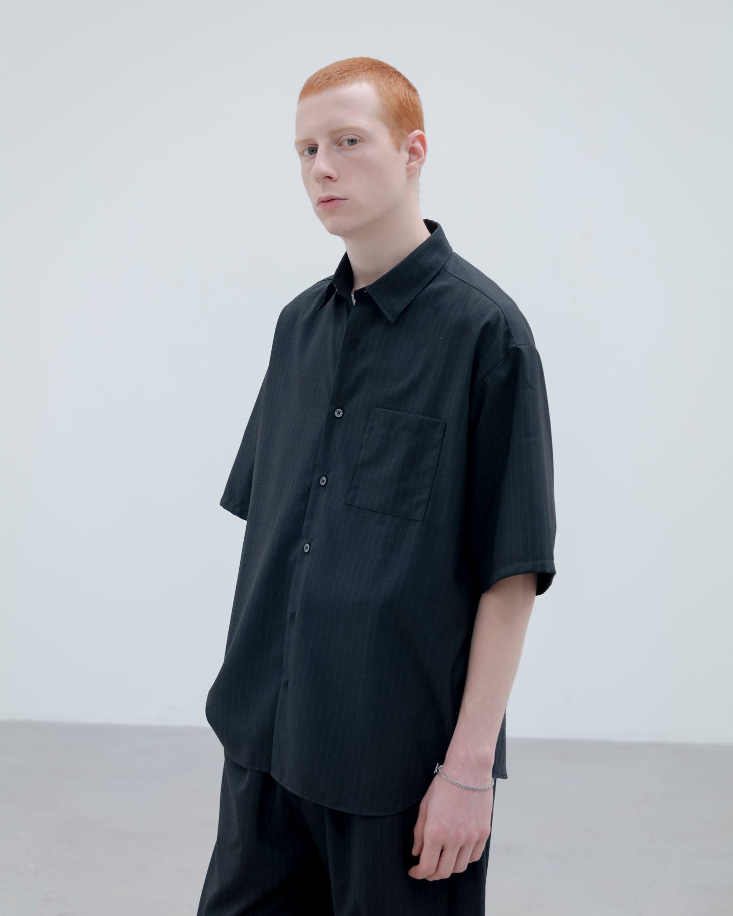 STRETCH WOOL RELAX-FIT S/S SHIRT – TIME AFTER TIME