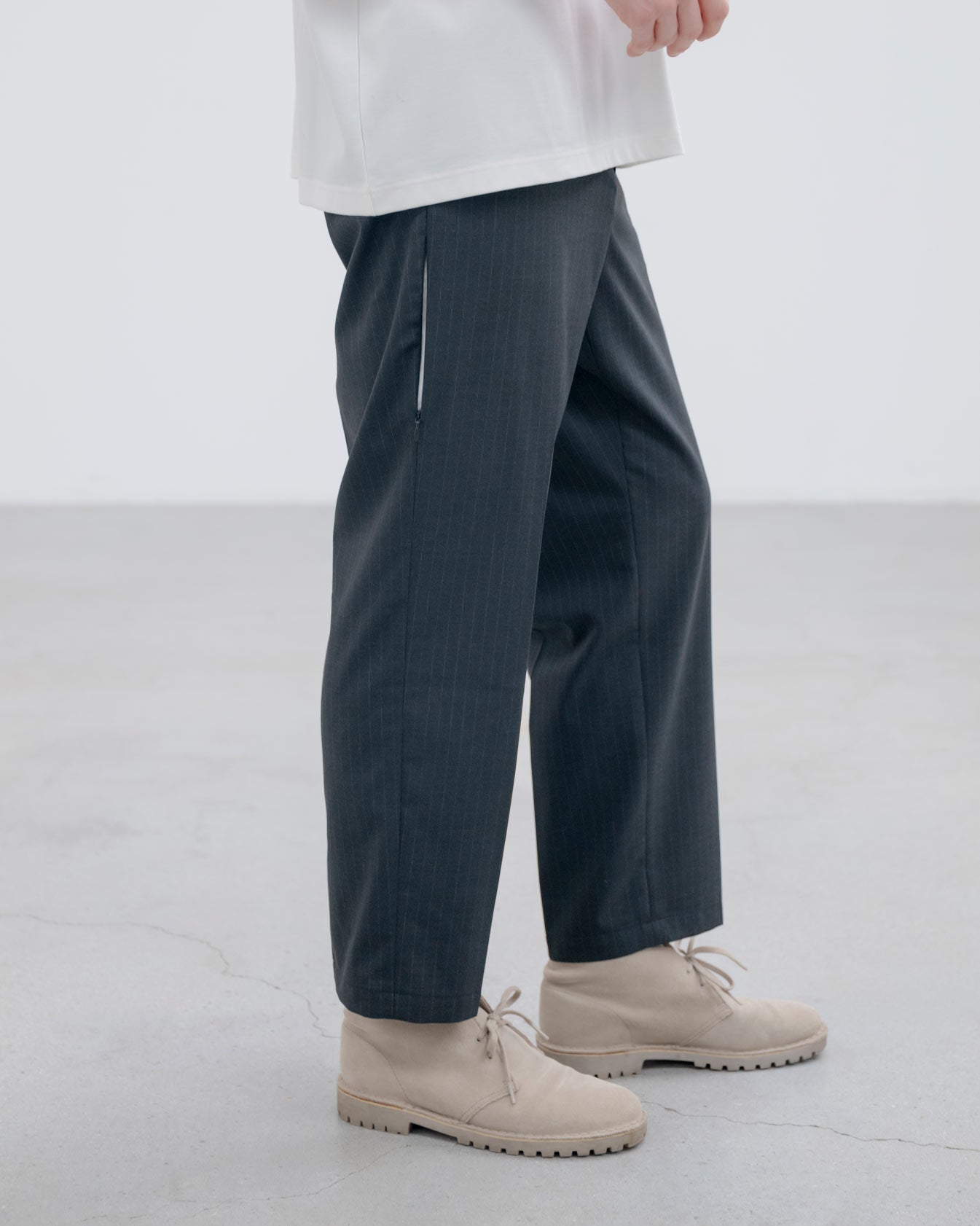 STRETCH WOOL SIDE POCKET TAPERED PANTS