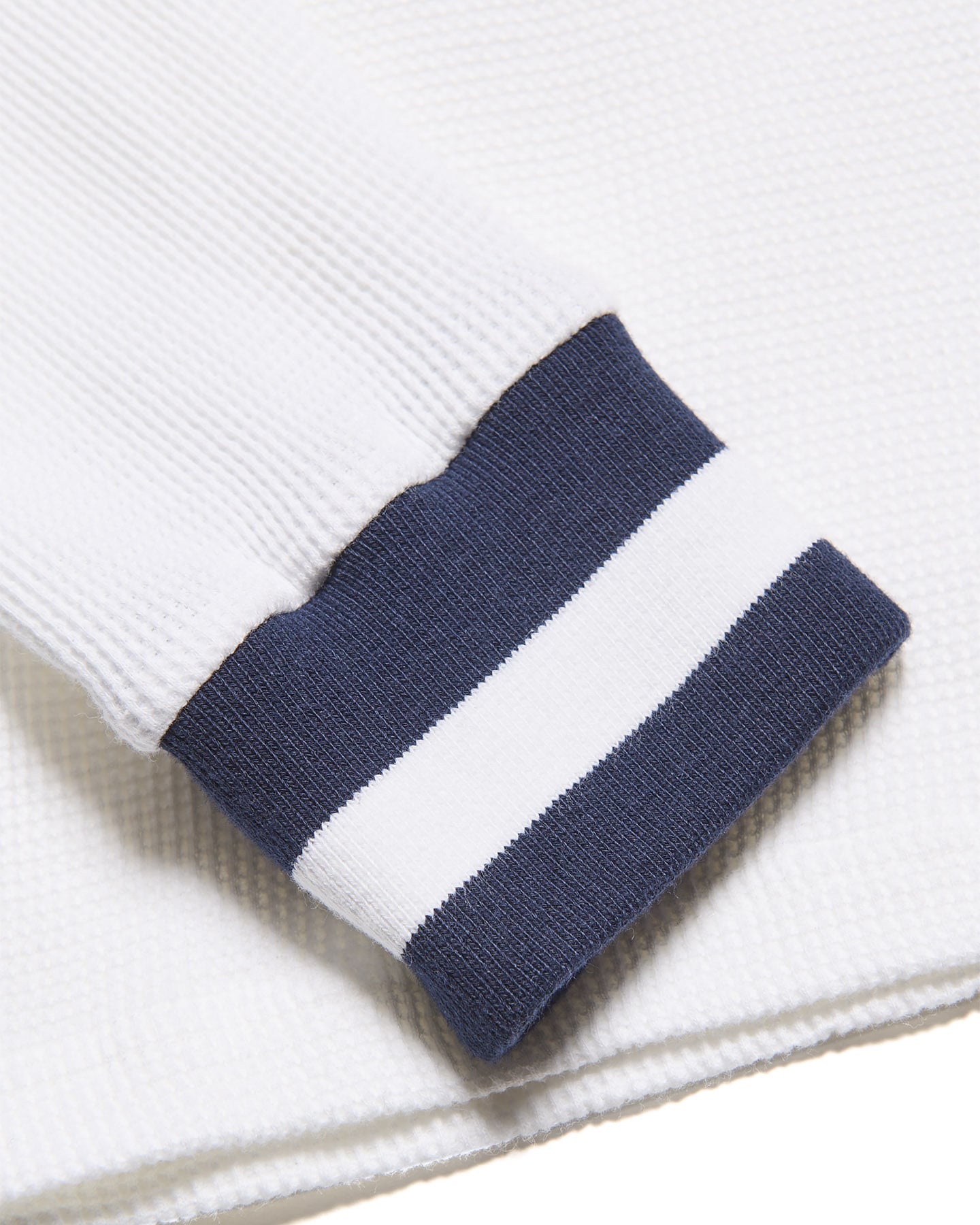 COLOR RIBBED WAFFLE CREWNECK TOP