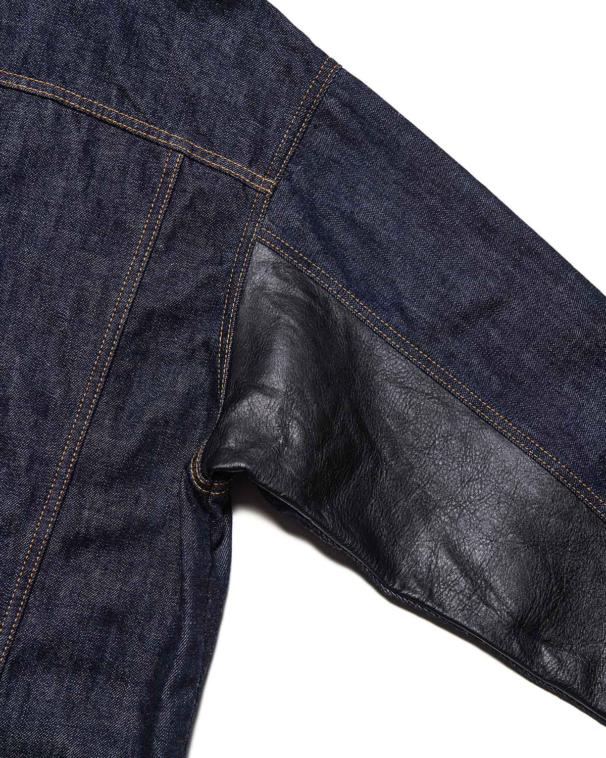 LEATHER ASSEMBLED DENIM TRUCKER JACKET