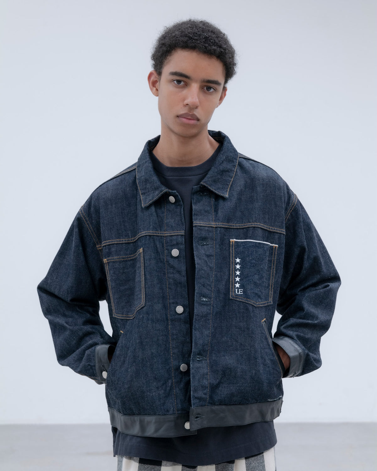 LEATHER ASSEMBLED DENIM TRUCKER JACKET