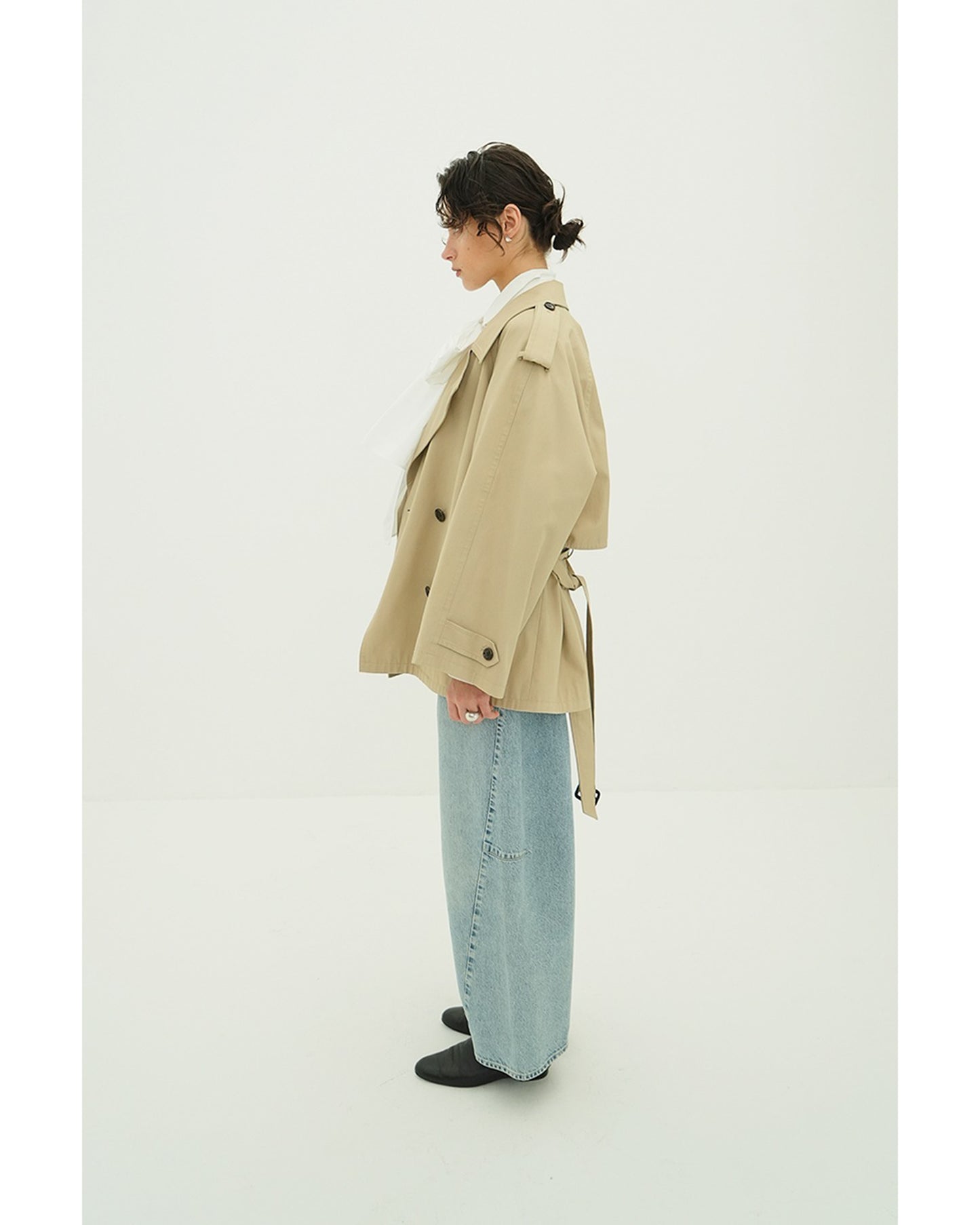 OVER SHORT TRENCH COAT