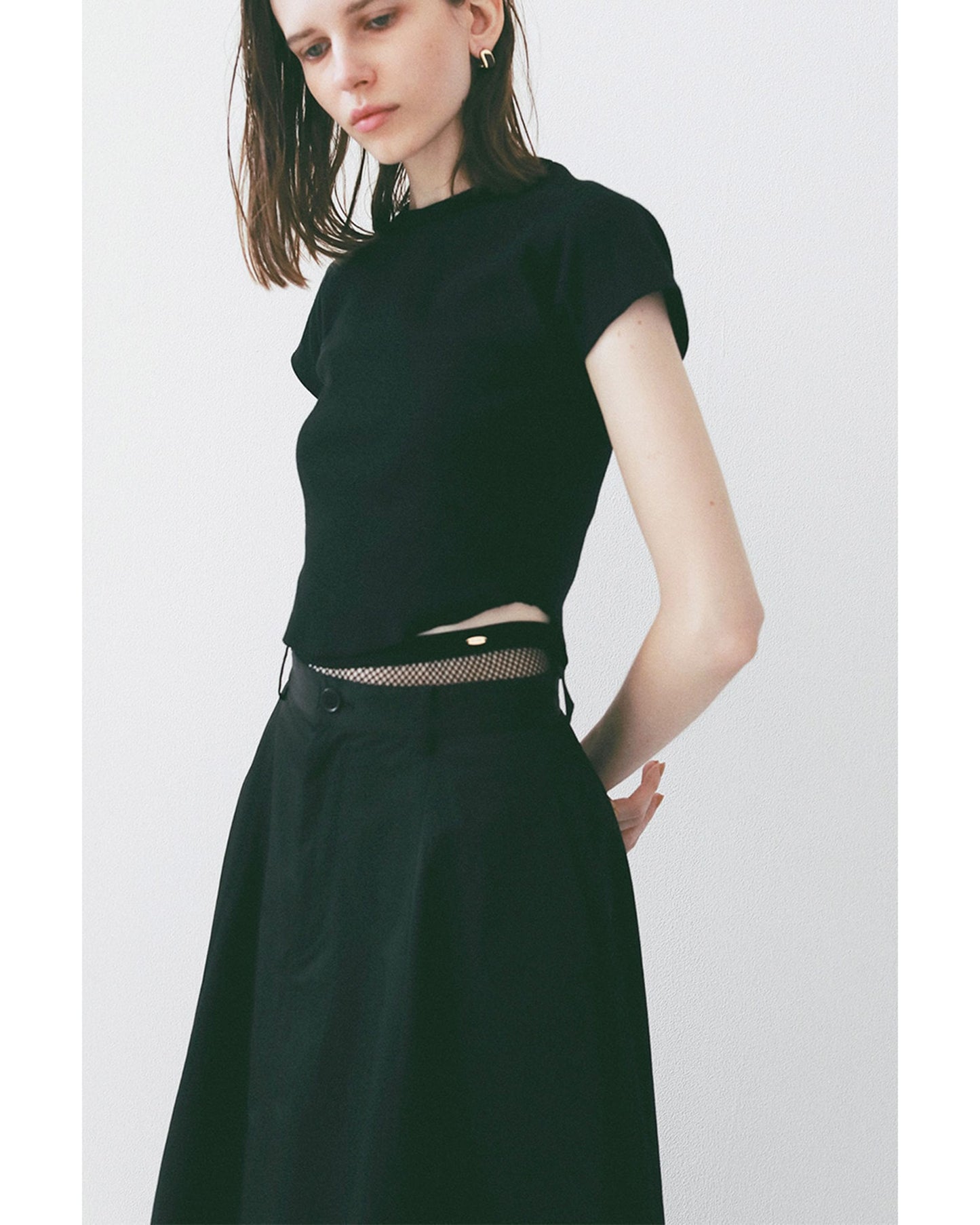 ROUND HEM SHORT SLEEVE TOPS