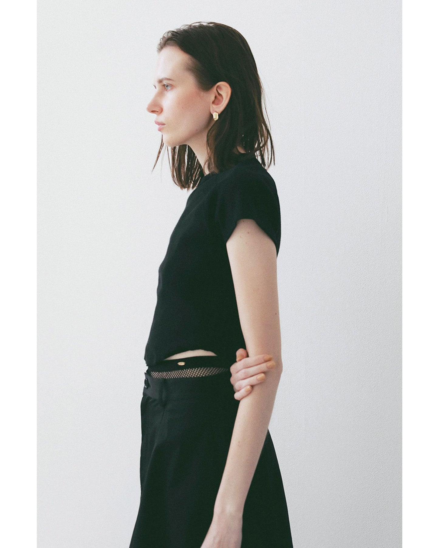 ROUND HEM SHORT SLEEVE TOPS