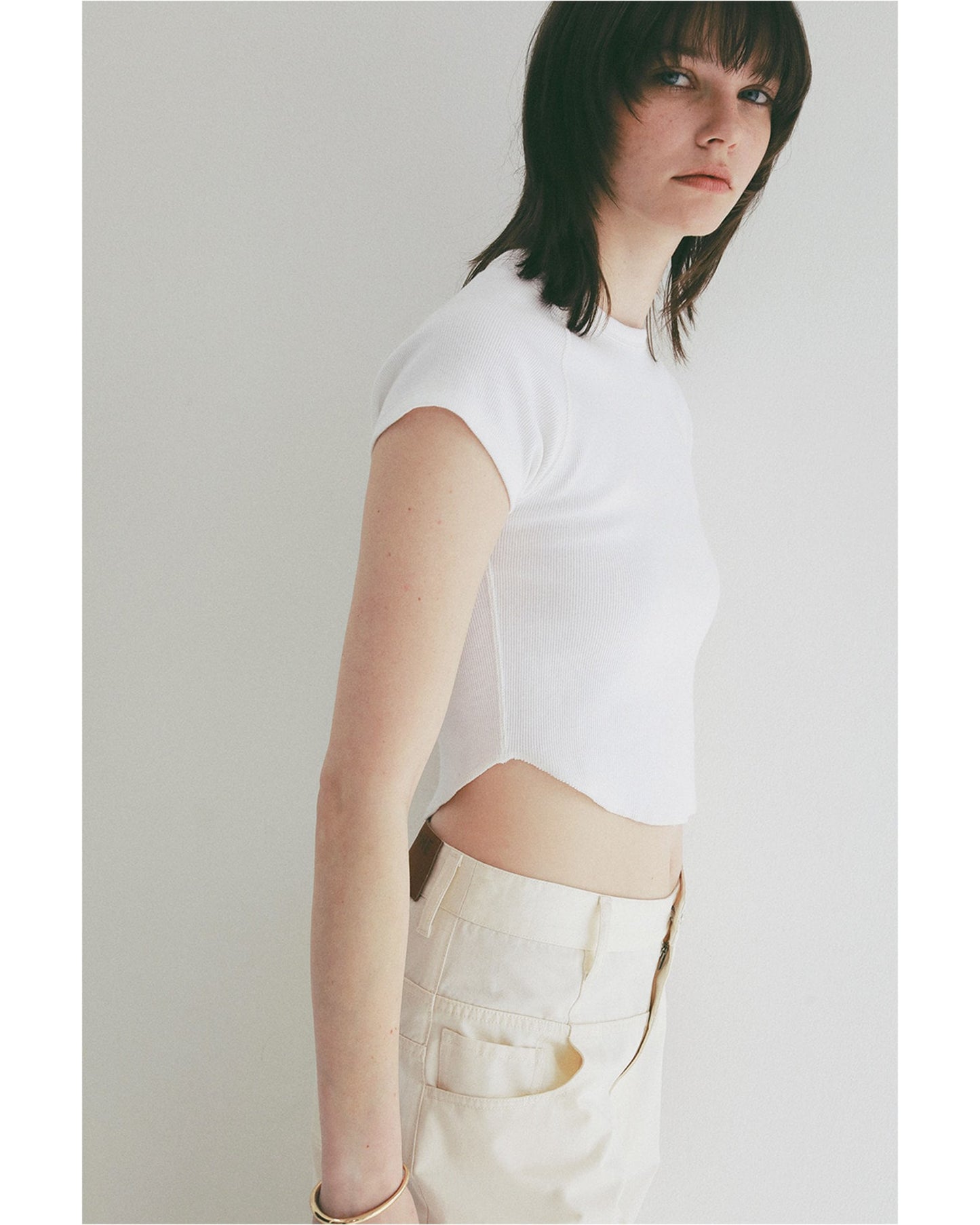 ROUND HEM SHORT SLEEVE TOPS