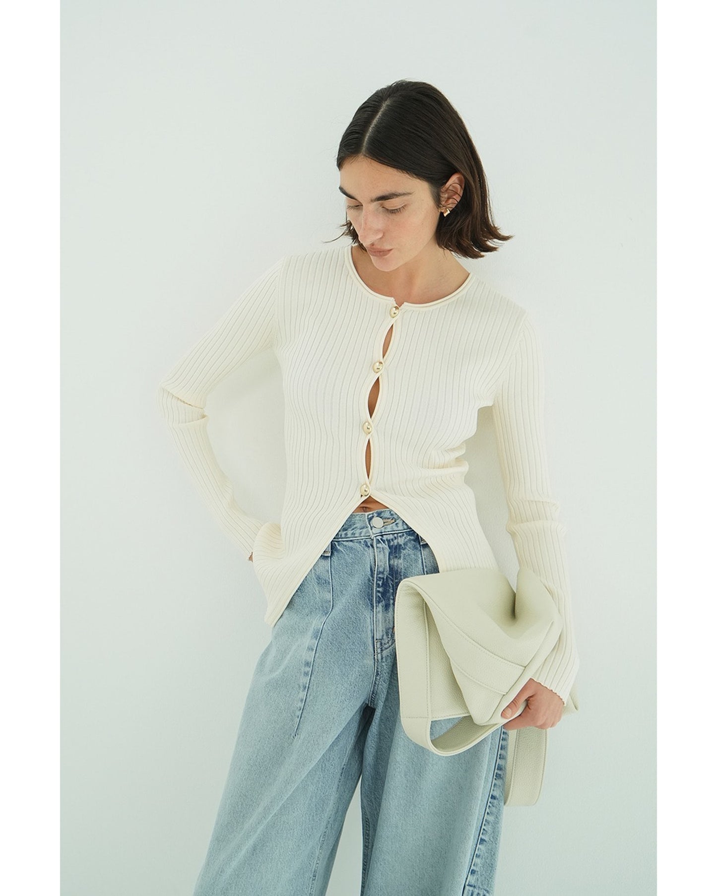 W FACE GOLD BUTTON KNIT TOPS