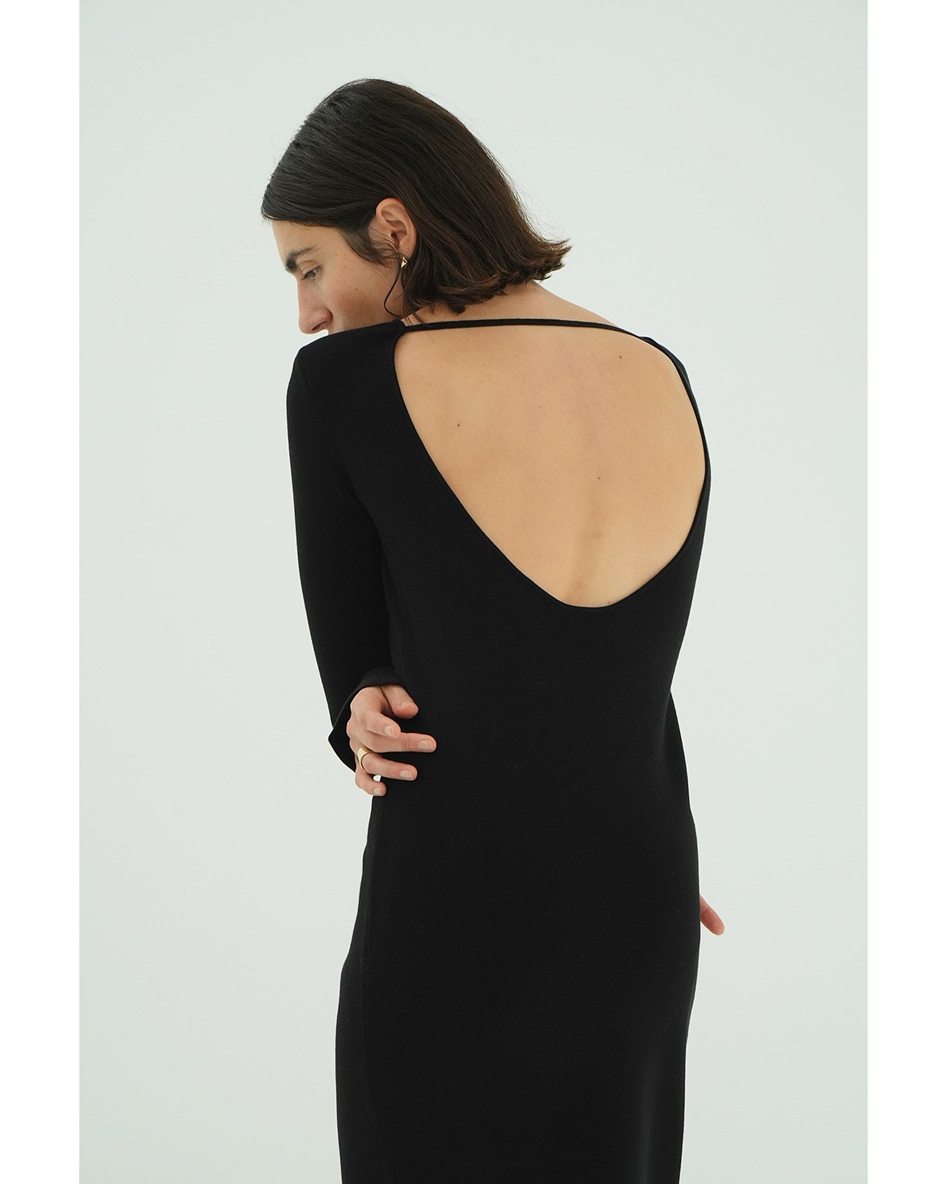 W FACE POWER SHOULDER KNIT ONEPIECE – TIME AFTER TIME