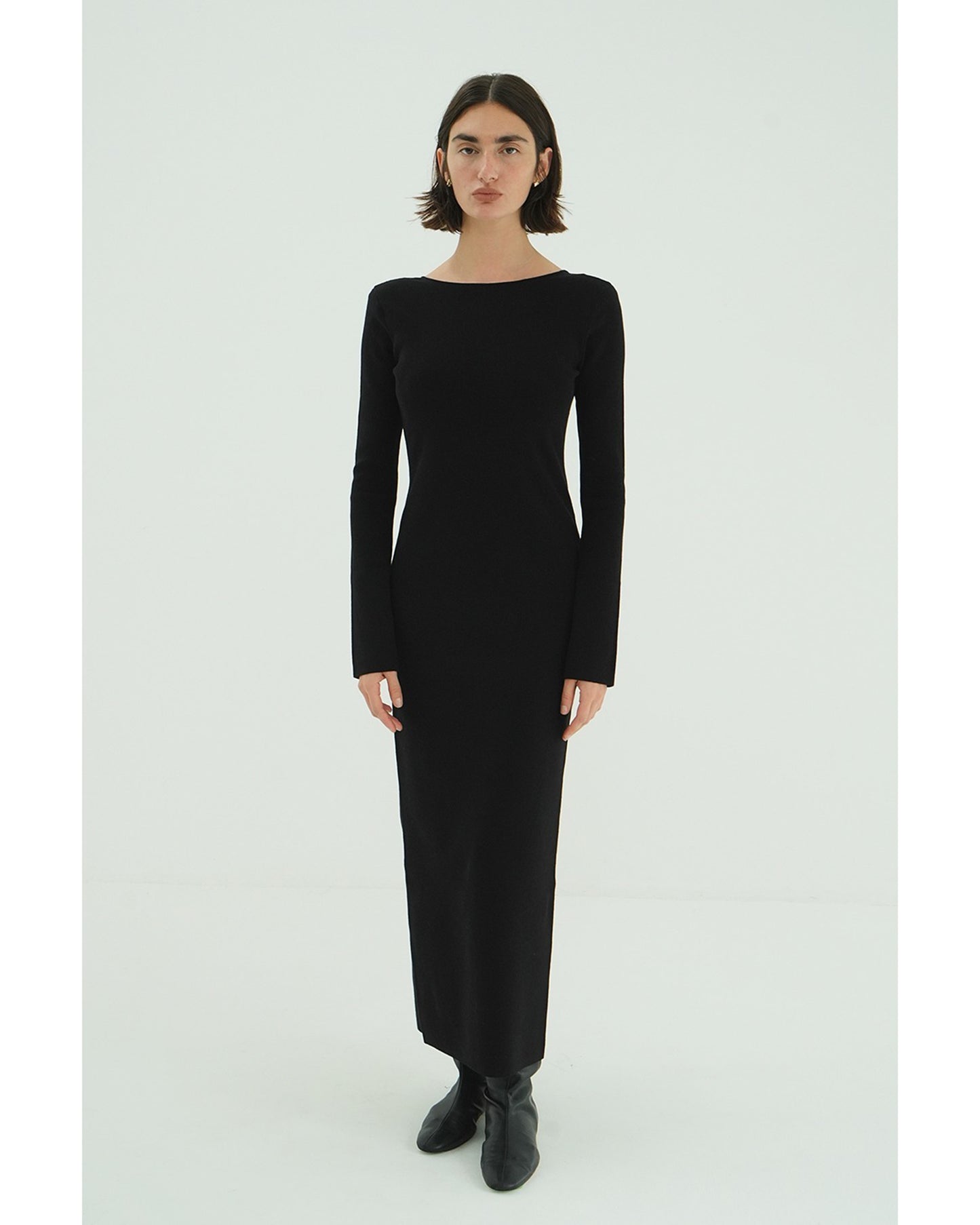 W FACE POWER SHOULDER KNIT ONEPIECE