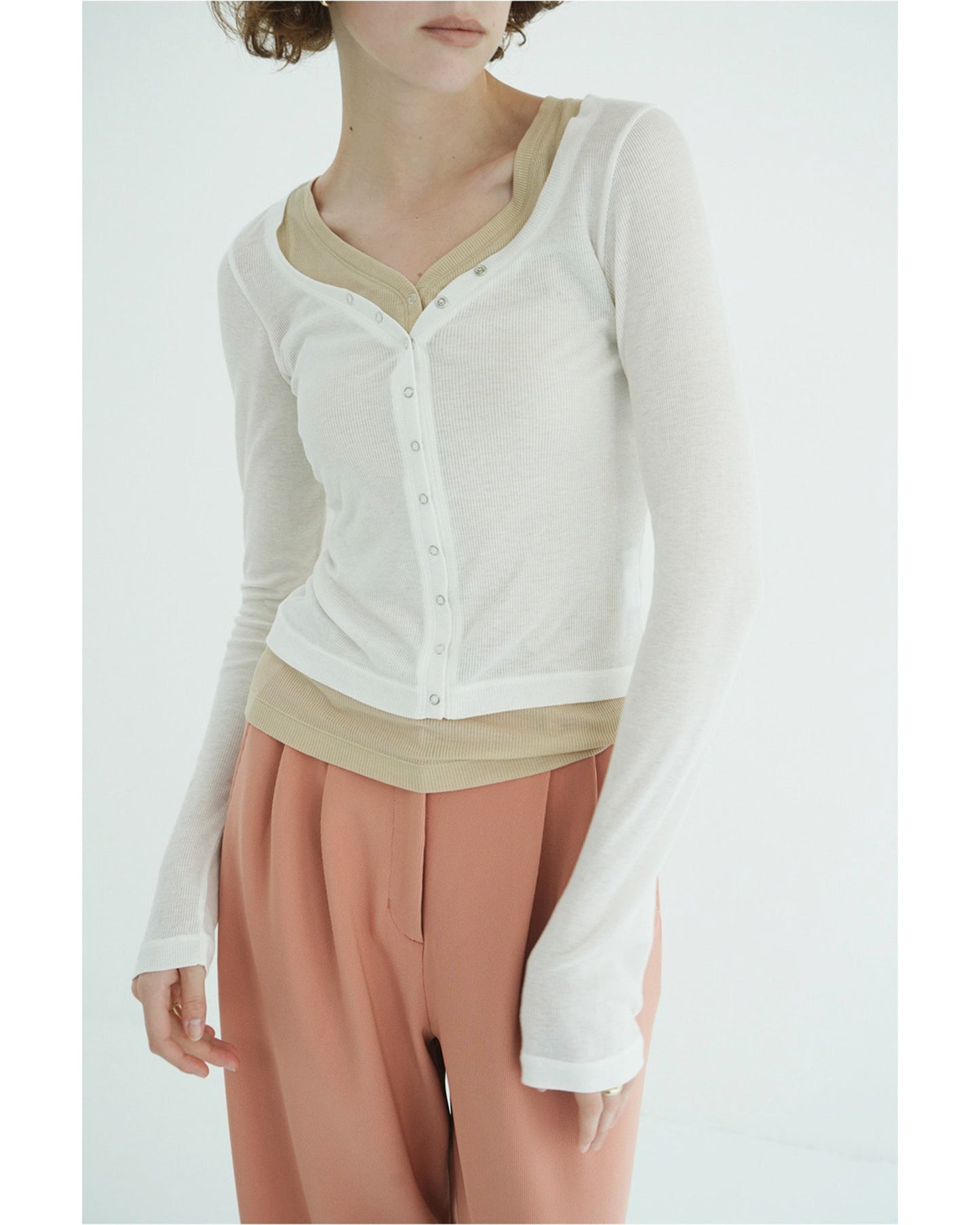 CURVED NECK LAYERED SET TOPS
