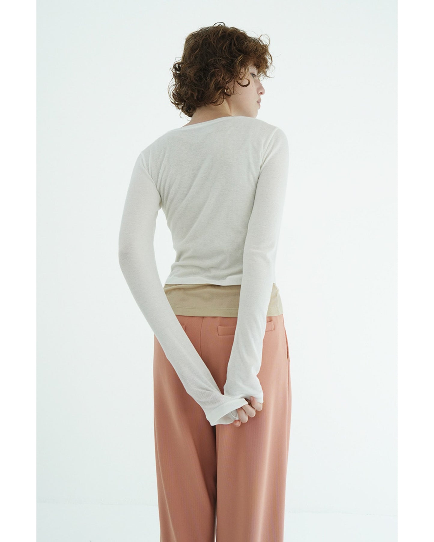 CURVED NECK LAYERED SET TOPS