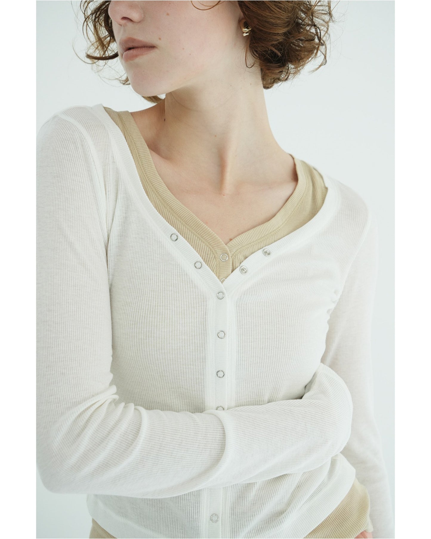 CURVED NECK LAYERED SET TOPS