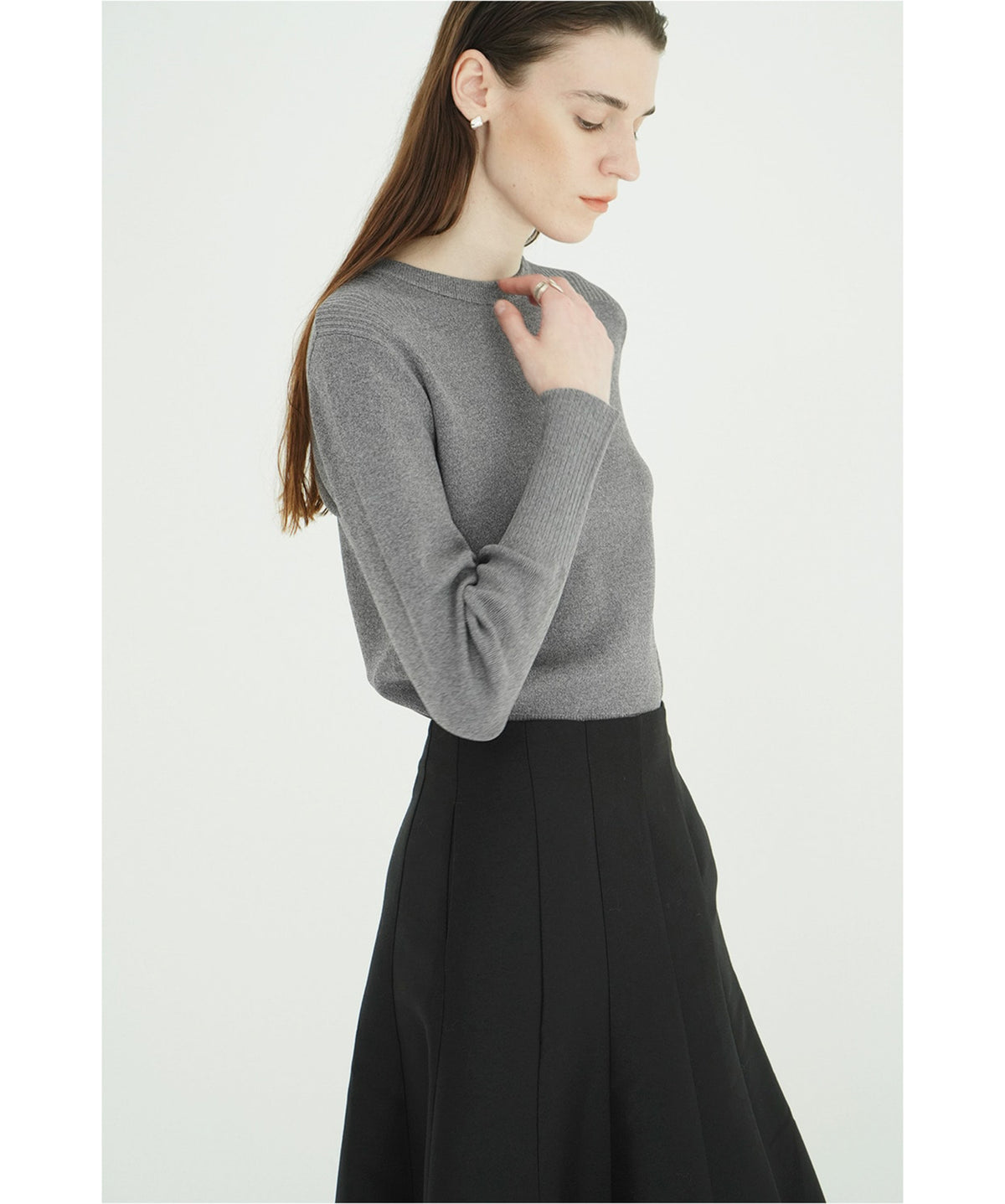 BASIC COMPACT KNIT TOPS