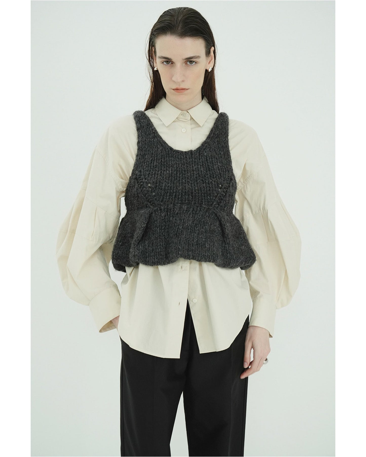 VOLUME SLEEVE SHIRTS