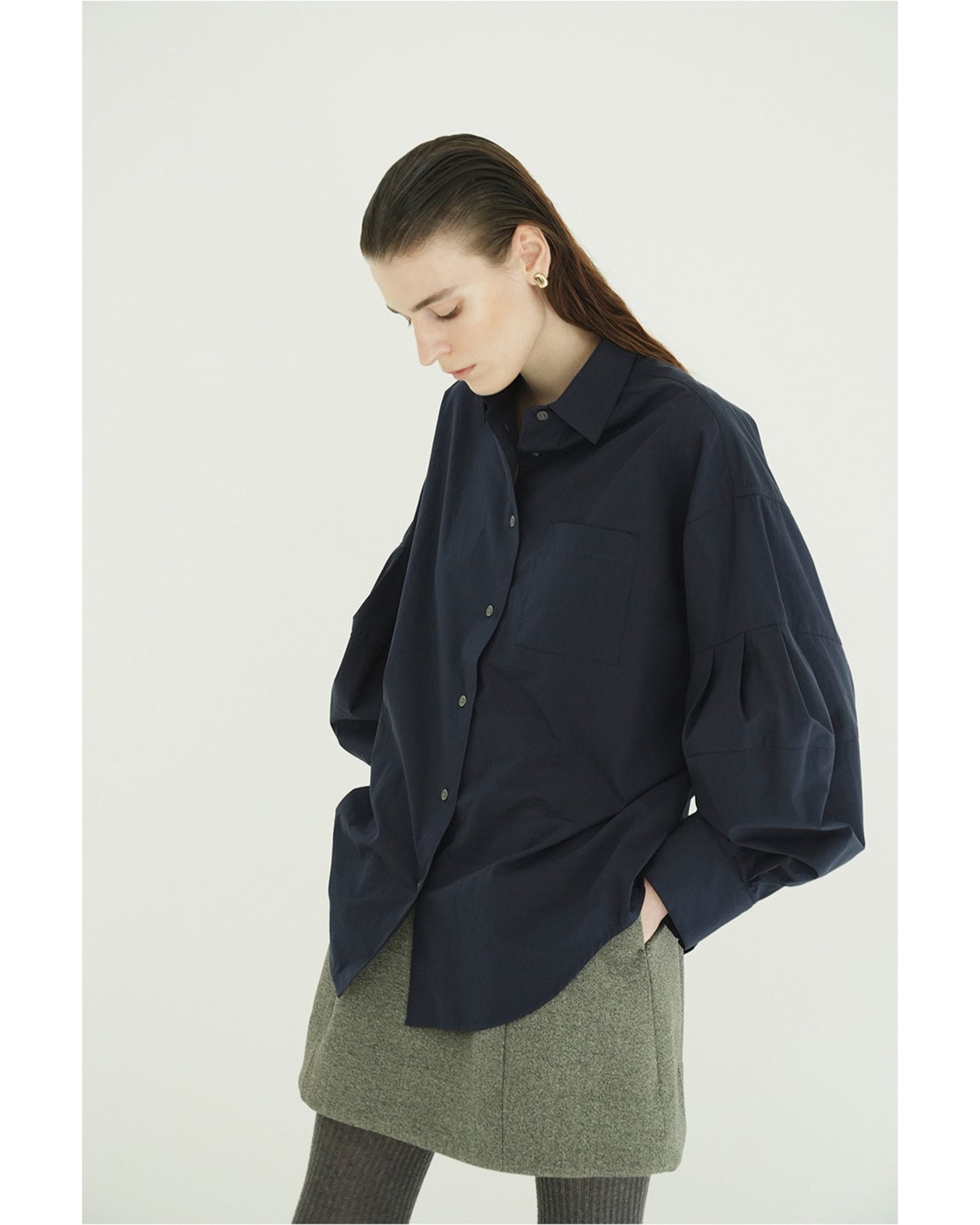 VOLUME SLEEVE SHIRTS