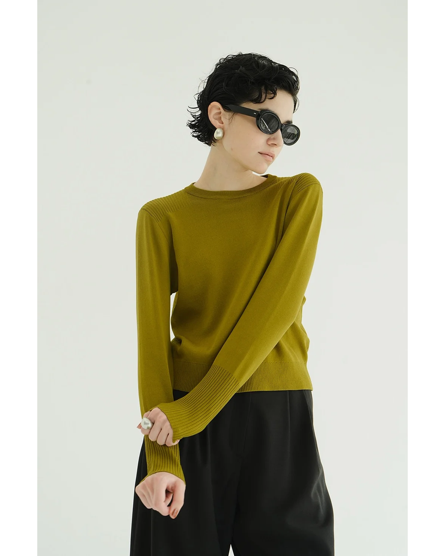 BASIC COMPACT KNIT TOPS