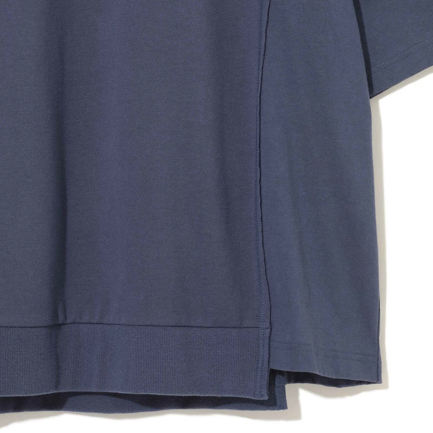 TEE/SWEAT mix S/S UISM FOR REBELS