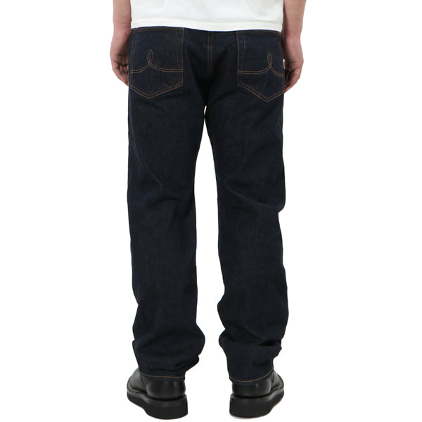 STRAIGHT FIT SELVEDGE DENIM