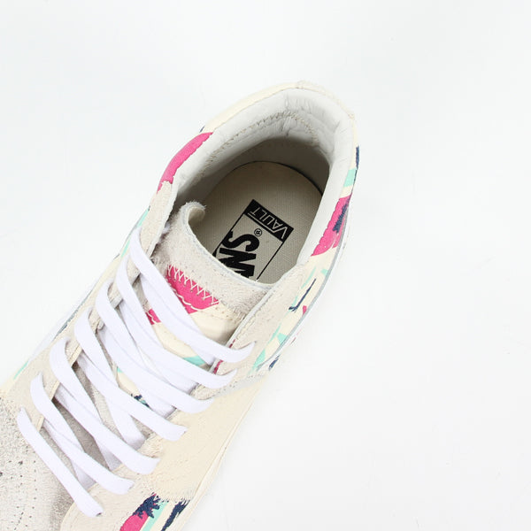 Sk8-Hi Bricolage (Embroidered Palm) CLASSIC