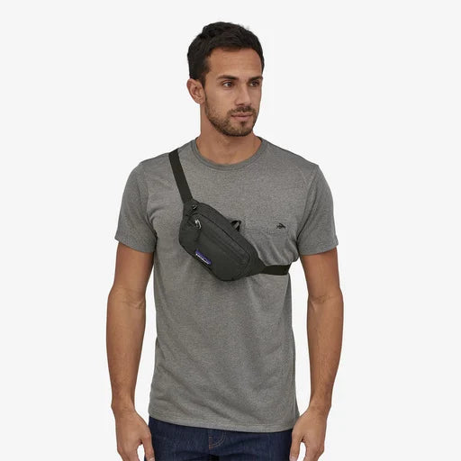 ULTRALIGHT BLACK HOLE MINI HIP PACK