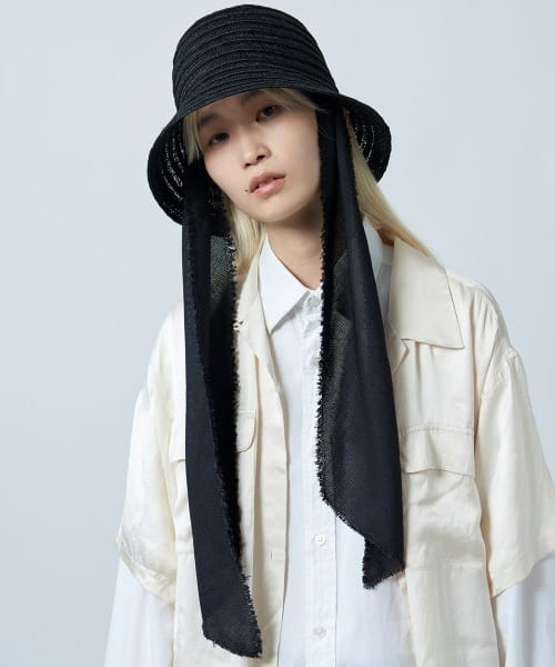 CLOCHE SCARF