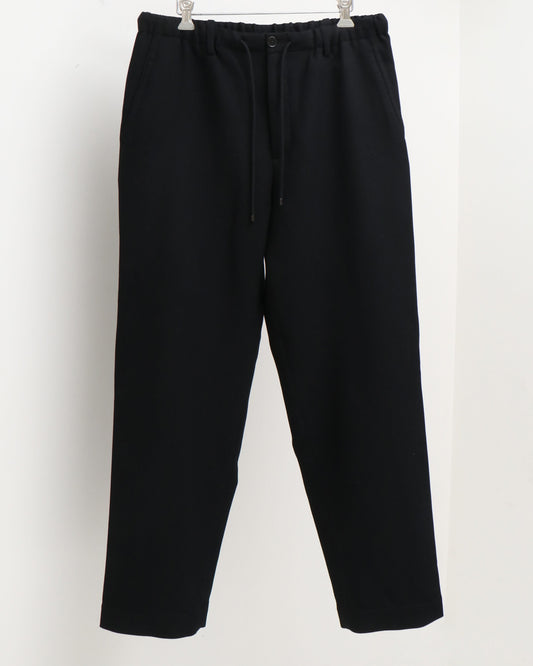 COMFORT FIT EASY TROUSERS BLACK