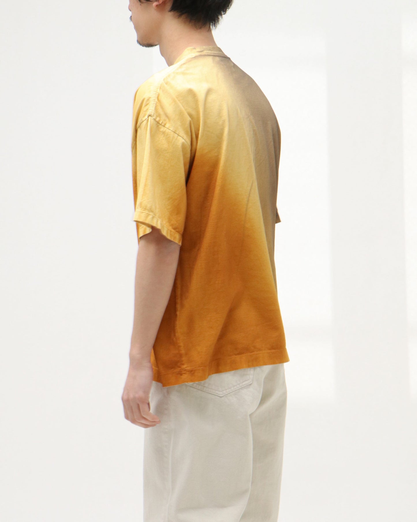 SPRAY PRINTED T-SHIRT YELLOW