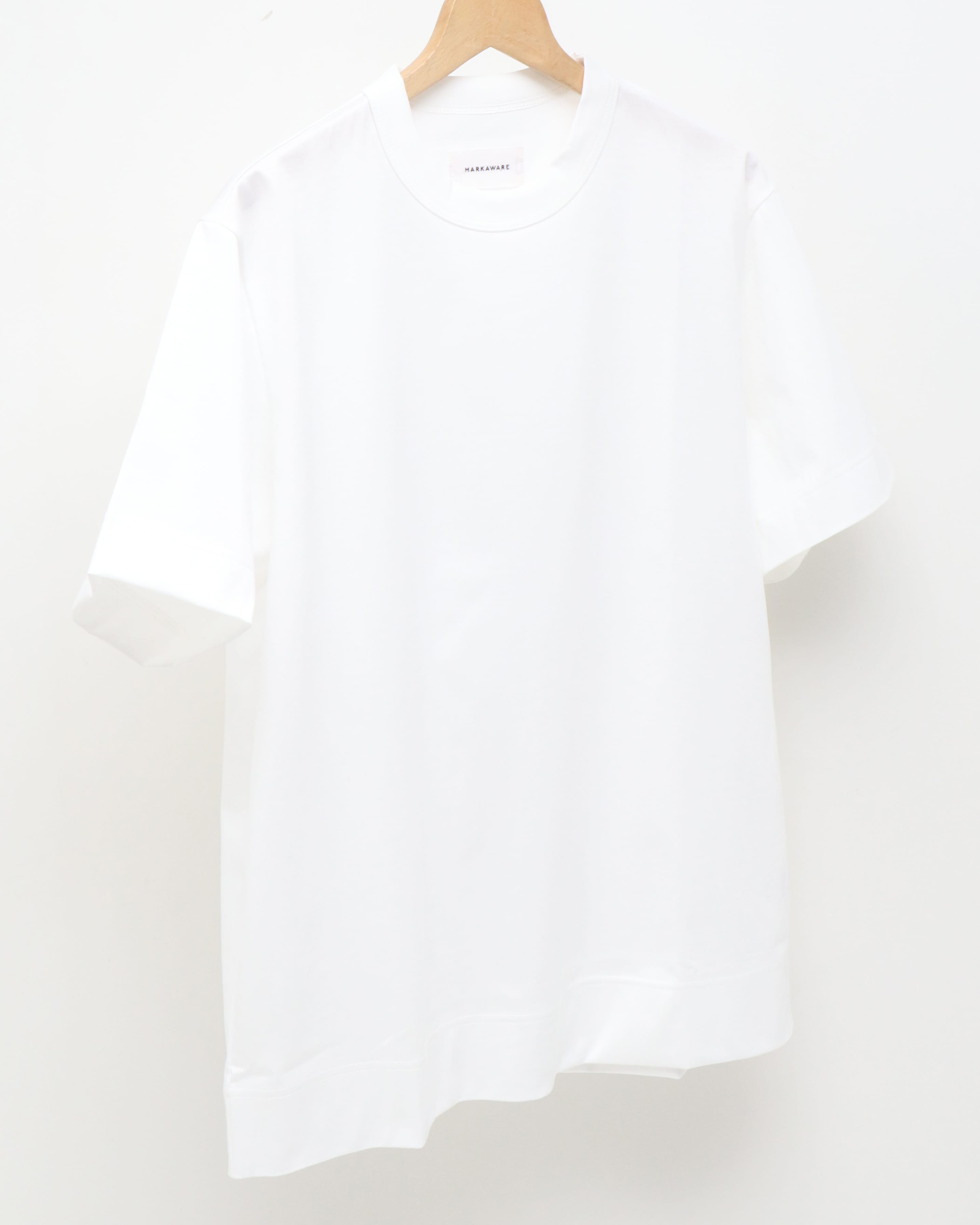 COMFORT-FIT Tee S/S WHITE – TIME AFTER TIME