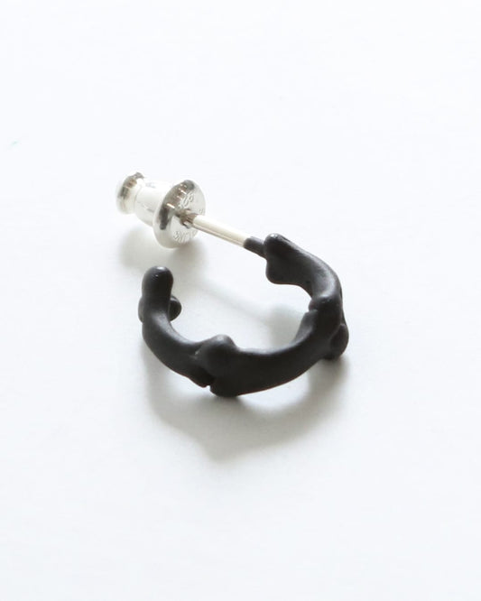 bone shaped earrings.-S-(9mm) BLACK