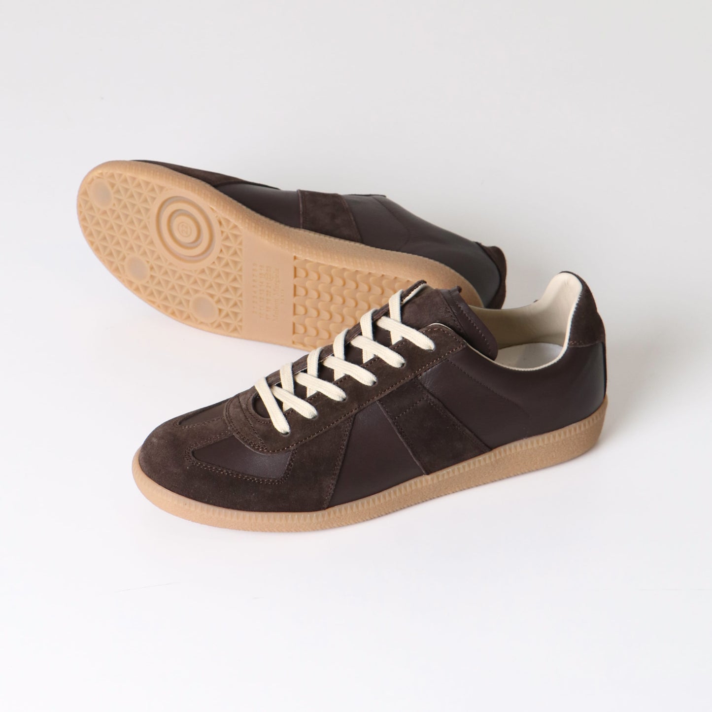 S57WS0236 "REPLICA" SHOES BROWN