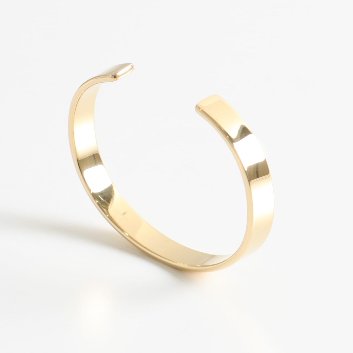 SM1UY0082 CUFF GOLD