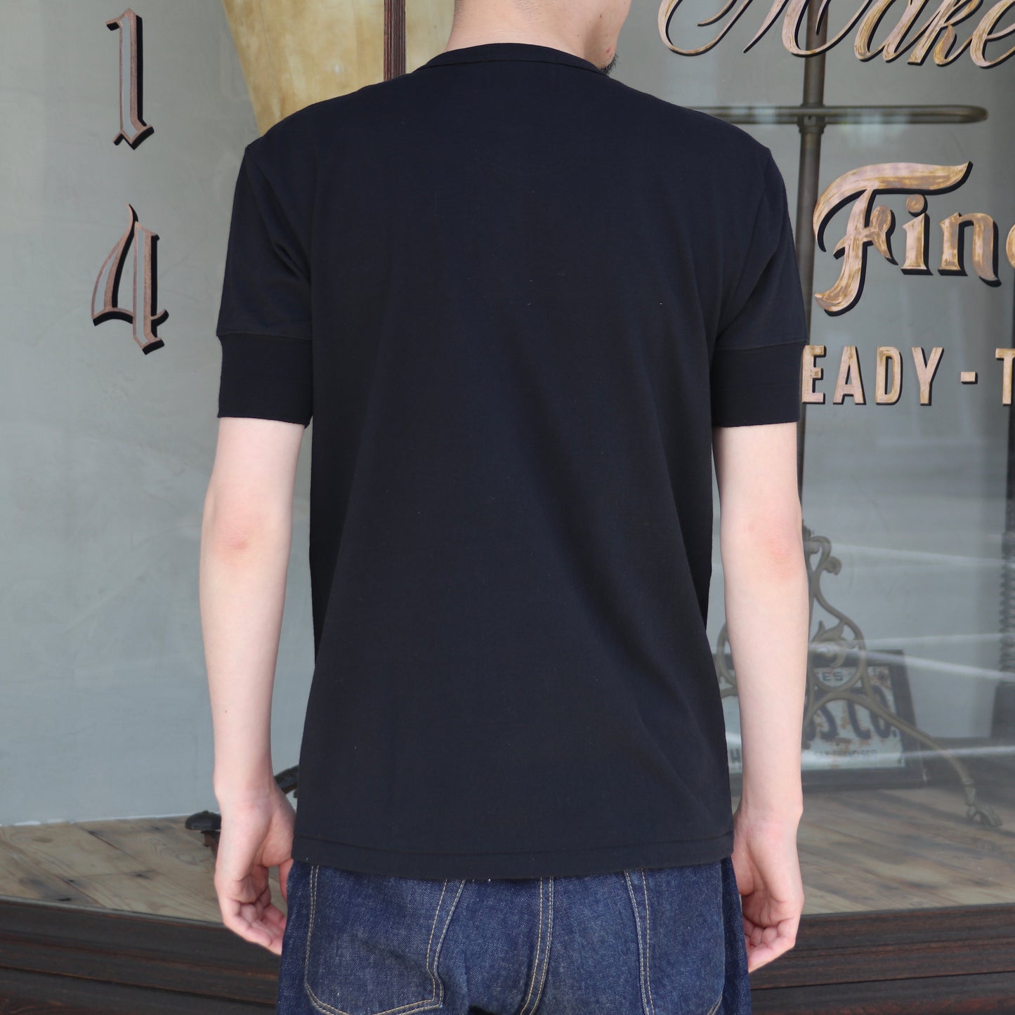 SHADOWS- S/S HENRY T-SHIRTS