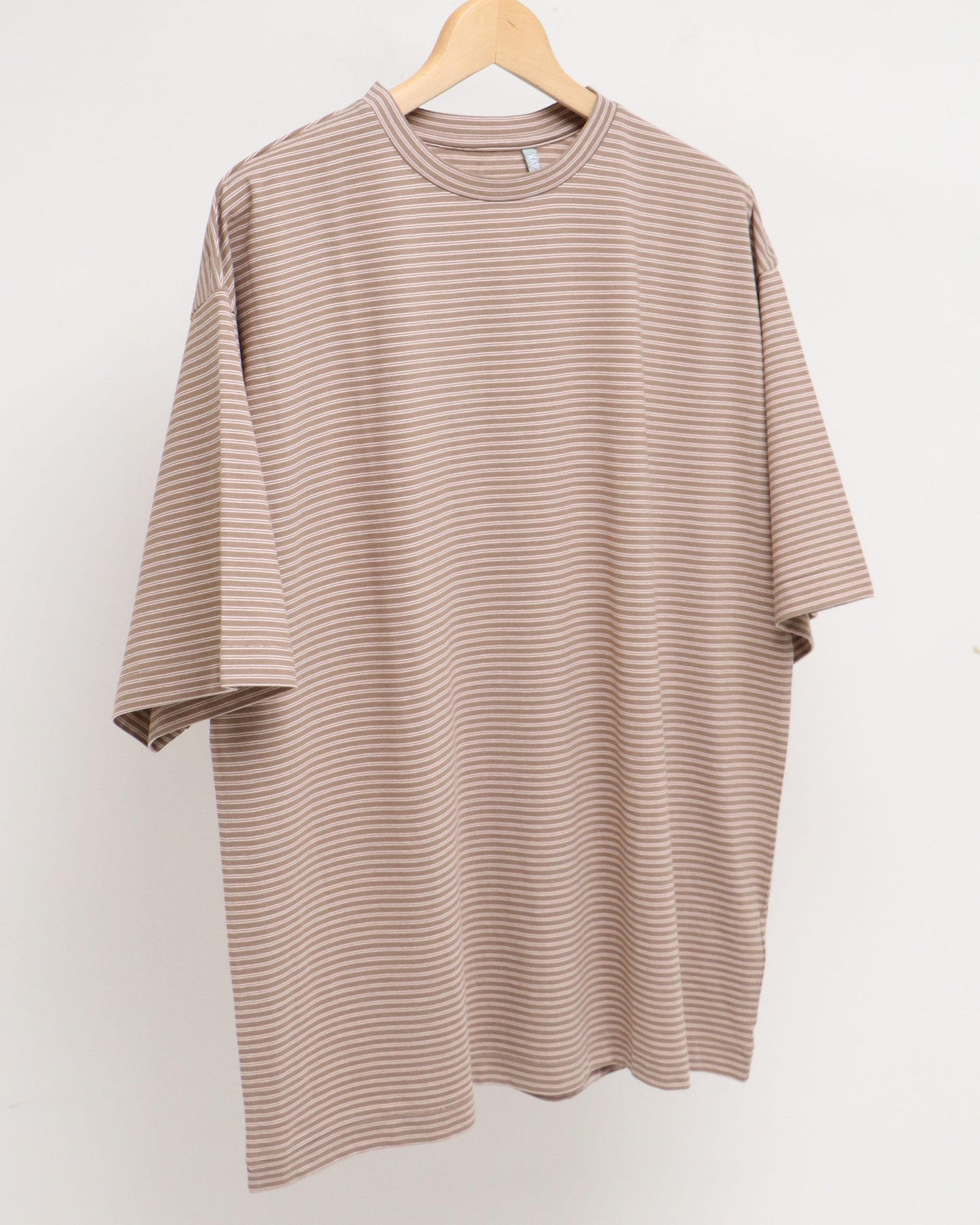 Hard Twisted Border Jersey S/S Tee KHAKI BORDER