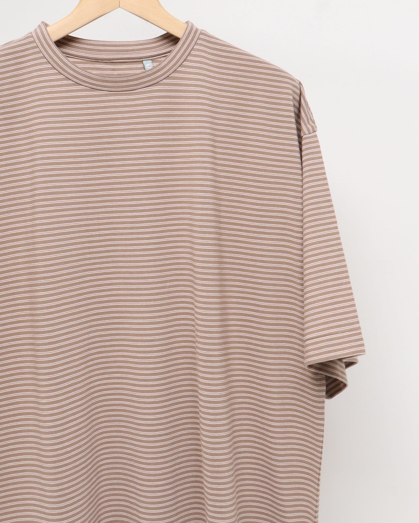 Hard Twisted Border Jersey S/S Tee KHAKI BORDER