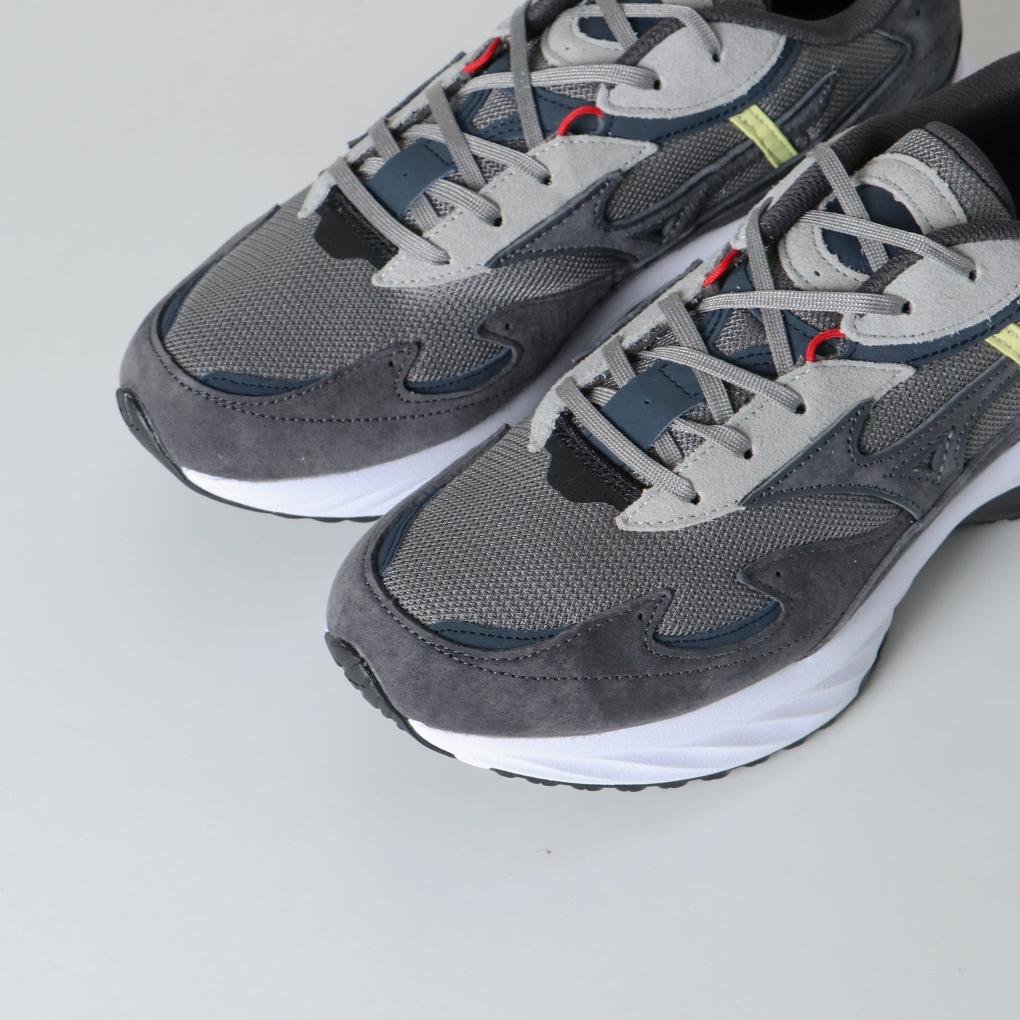 MIZUNO "WAVE RIDER β" for Graphpaper