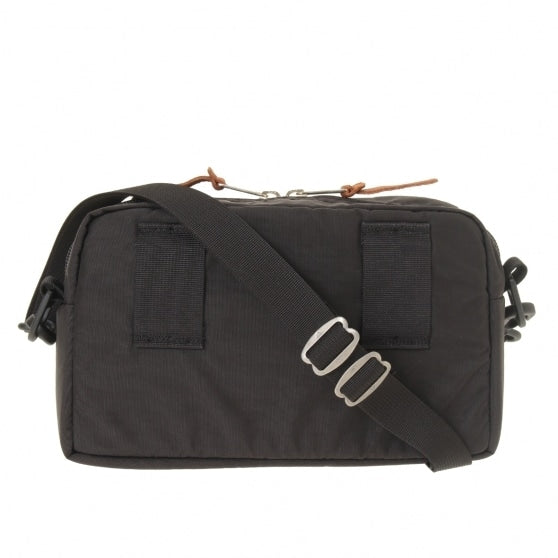 PAD SHOULDER POUCH M